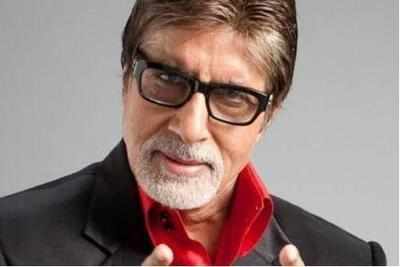 Amitabh Bachchan records two new songs; one with Papon