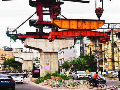 Stop the flyover, build the metro, say experts