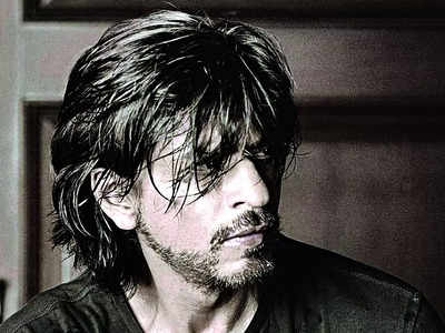 For fans, with love from SRK