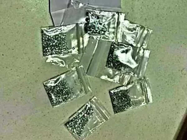 Man caught with 10L forex, 63L diamonds & rubies at KIA