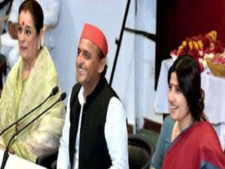 Azam Khan&rsquo;s jibe at Jaya Prada: Dimple Yadav calls it &lsquo;chhoti baat&rsquo;