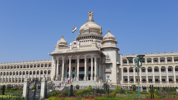 After Malayalam row, CM Siddaramaiah advised to hold off on Kannadiga job quota bill