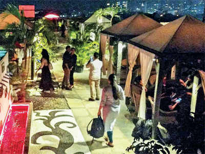 No licences, but rooftop hookah bar got all-clear
