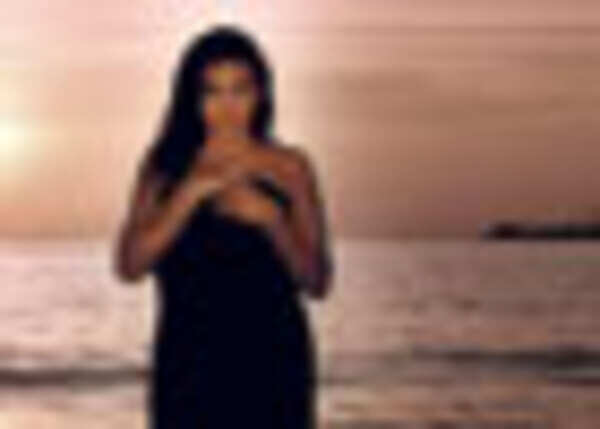 RGV thought I should act: Sneha