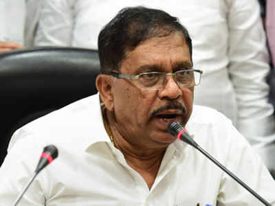 Karnataka: I-T department seizes Rs 5 crore in cash during raids at G Parameshwara's residence, other Congress leaders