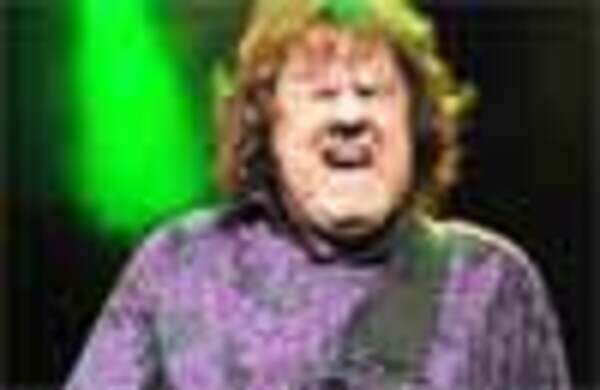 Guitarist Gary Moore dies at 58  