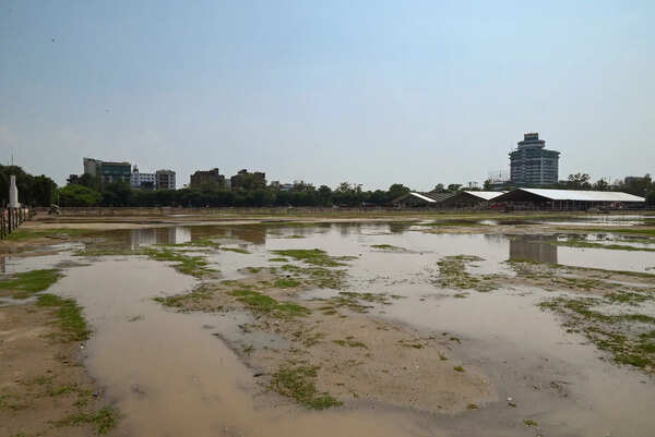 Heavy rain, storm leave parts of city waterlogged