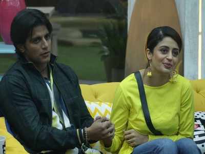 Bigg Boss 12 Day 12 28th September 2018 Full Episode 13 Highlights: Nehha Pendse beats Karanvir Bohra to become the new captain of the house