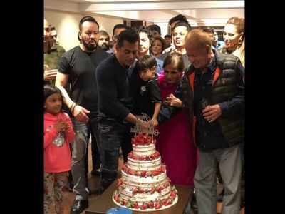 Photos: Salman cuts cake with Ahil, B-Town celebs attend his birthday bash!