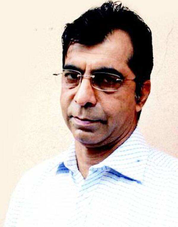 Shrivallabh Vyas: Paralysed and penurious