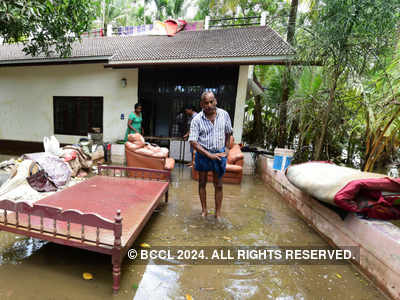 Kerala floods claim lives of at least 10,000 livestock