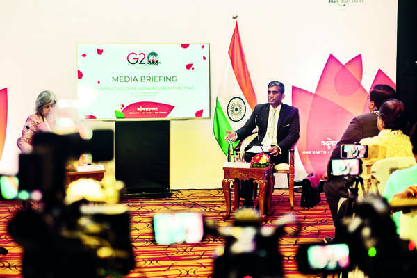 ‘Working to help ULBs reach out to market for pvt funding’