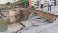 Telangana: Road caves in as heavy rains lash Warangal 