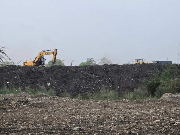 MCD extends deadline to flatten Okhla landfill for 5th time