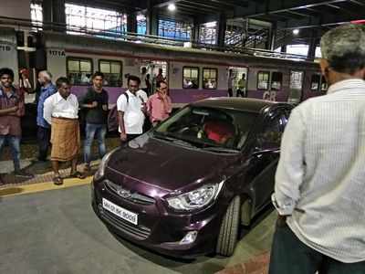 Mumbai: Cricketer Harmeet Singh drives into Andheri station, booked by RPF