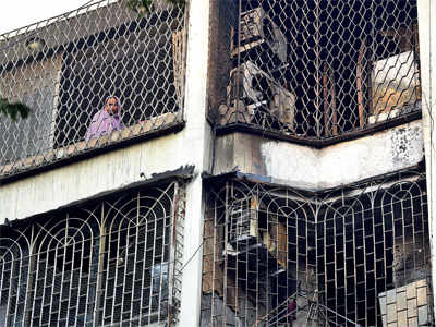 Fire in Marol flat kills four family members