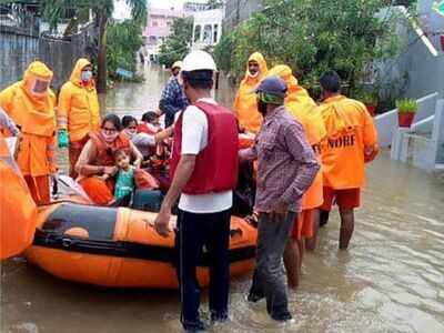 Incessant rains continue to lash Andhra Pradesh, Telangana