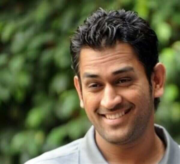 Humour: Facebook wall of Dhoni after giving up captaincy