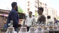 Cutting across religious lines, Mumbai youngsters provide oxygen tanks to patients 