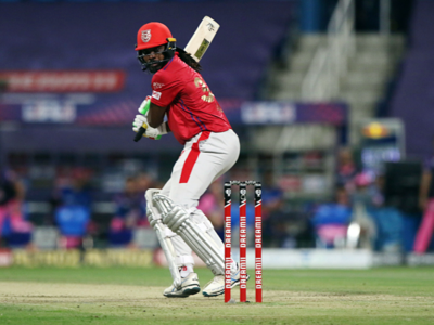 Chris Gayle becomes first to hit 1,000 sixes in T20 cricket