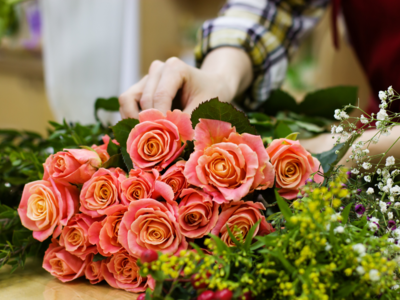 Valentine's Day and COVID wreaths: Florists have never seen a February like this one
