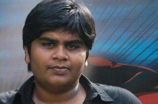 Karthik Subbaraj wins Youth Icon award
