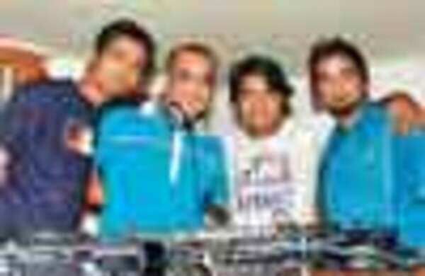 Tele stars' big bash