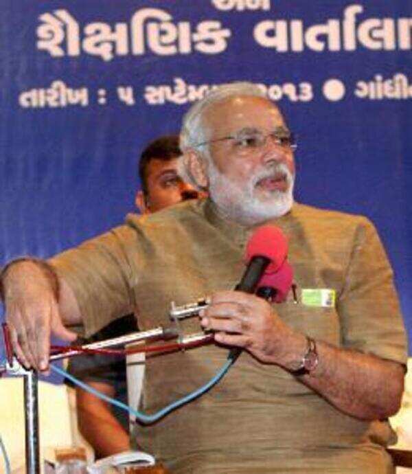 Modi's presence in social media soars 126% over six months: Report