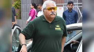 Satish Shah, Shishir Sharma and other TV celebs attend Rita ...