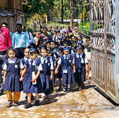 GR on ‘rural school tours’ irks parents, edu activists