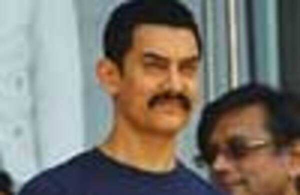 Aamir Khan's WC lucky charm for Delhi Belly