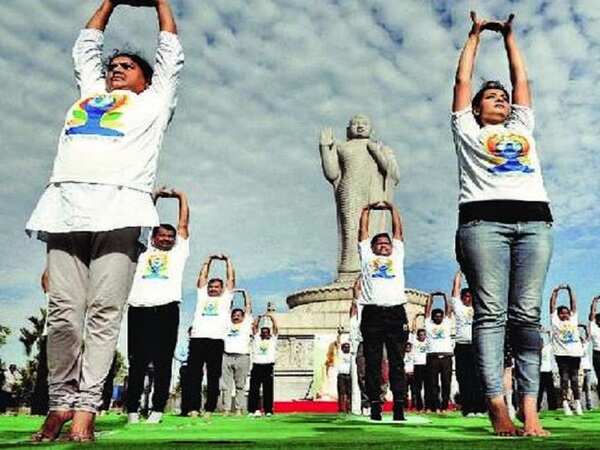 Date with asanas: Hyderabad twists, bends & stretches