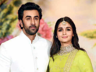 Brand baaja baarat: An overview of the A-list couples of Bollywood