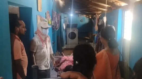 4 dead, 22 in hospitals over suspected food poisoning