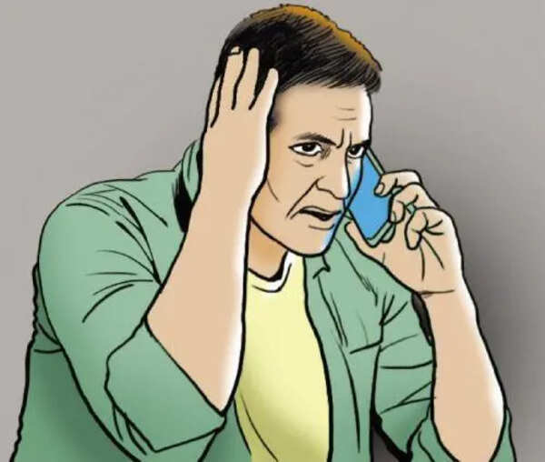 Bank manager in Bengaluru calls fake call centre number, loses Rs 2.4 lakh