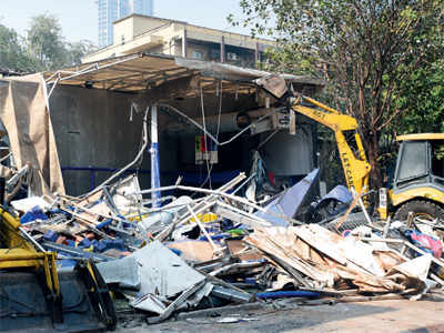 Kamala Mills tragedy: Eateries get 15 days to comply with fire safety norms