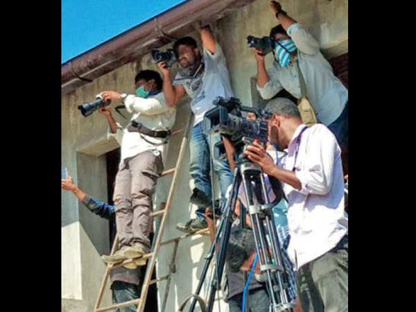 Maradu flats demolition: How photojournalists managed to take a perfect shot