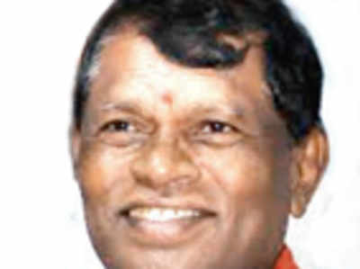 Telangana ex-MP arrested, state Cong may expel him