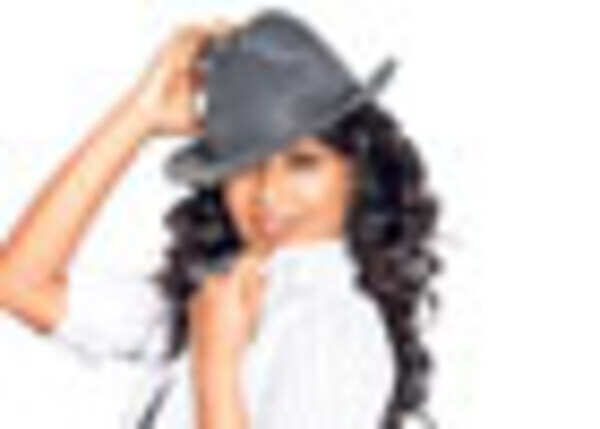I have grown up on Hindi movies: Gayatri