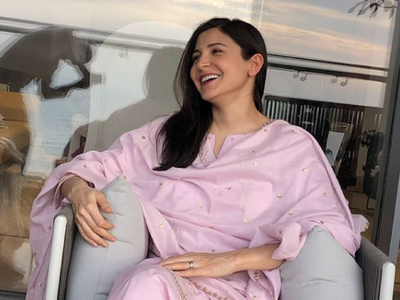 Anushka Sharma shares a perfect chai time candid picture clicked by her father