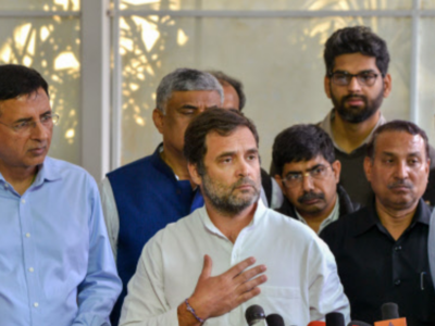 Shiv Sena heaps praise on Rahul Gandhi; says 'he showed how opposition should behave'