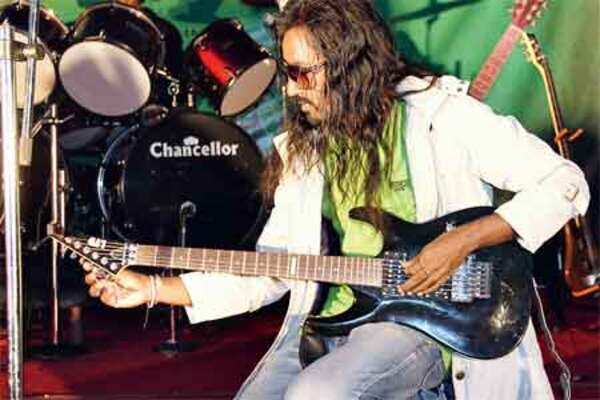 Local rock band NOB performs for environmental awareness in Aurangabad