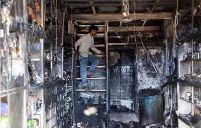 Mumbai: Fire breaks out in Goregaon building