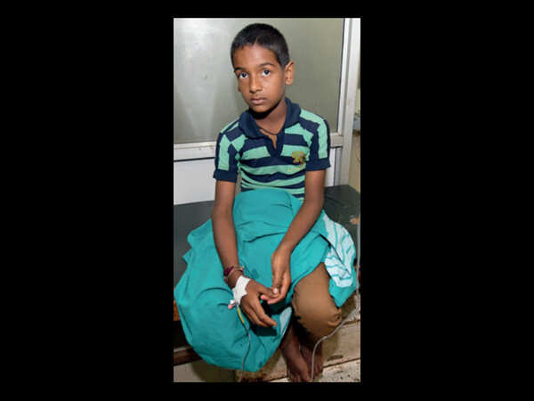 Boy survives lightning strike in Mysuru