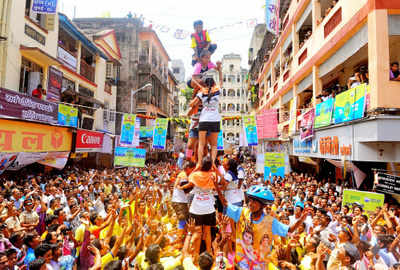 Under 18 cannot participate in Dahi Handi festival in Maha: SC