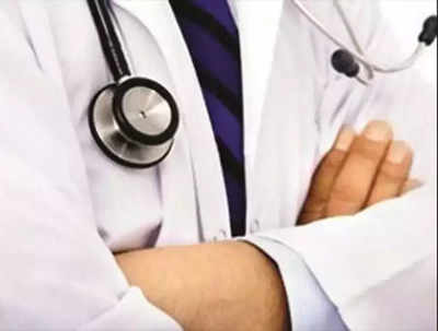 Resident doctors stage protest in Bengaluru, seek COVID-19 allowance, clarity on internship