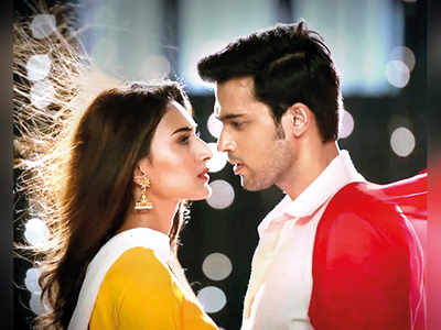 Will Aishwarya Sharma, Neil Bhatt, Aysha Singh's love traingle Ghum Hai Kisikey Pyaar Meiin replace Kasautii Zindagii Kay?