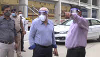 Northern Railway GM inspects COVID care centre at Delhi’s Shakur Basti Railway Station 