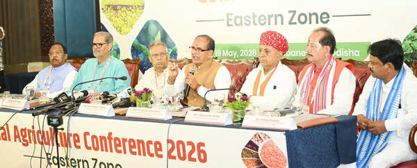 Adopt natural farming on portion of land: Shivraj Singh Chouhan to farmers