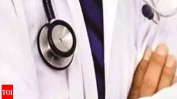 Madhya Pradesh: 'Fake doctor' gets govt job, treats patients for a year, now faces FIR